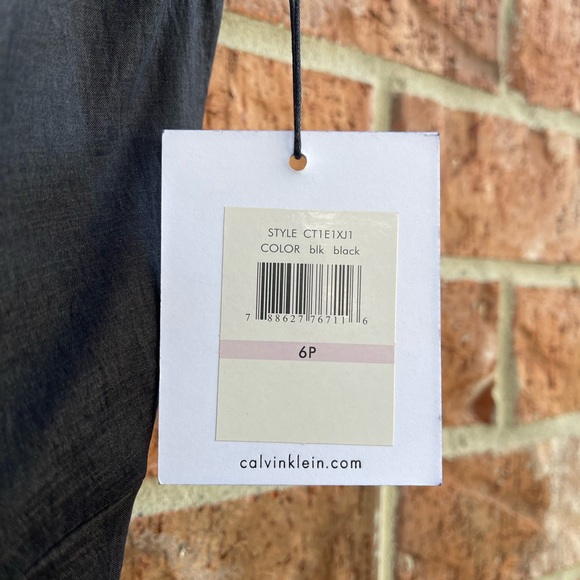 Calvin Klein Stunning Black Pleated Cocktail Dress: Size 6P - Picture 6 of 7